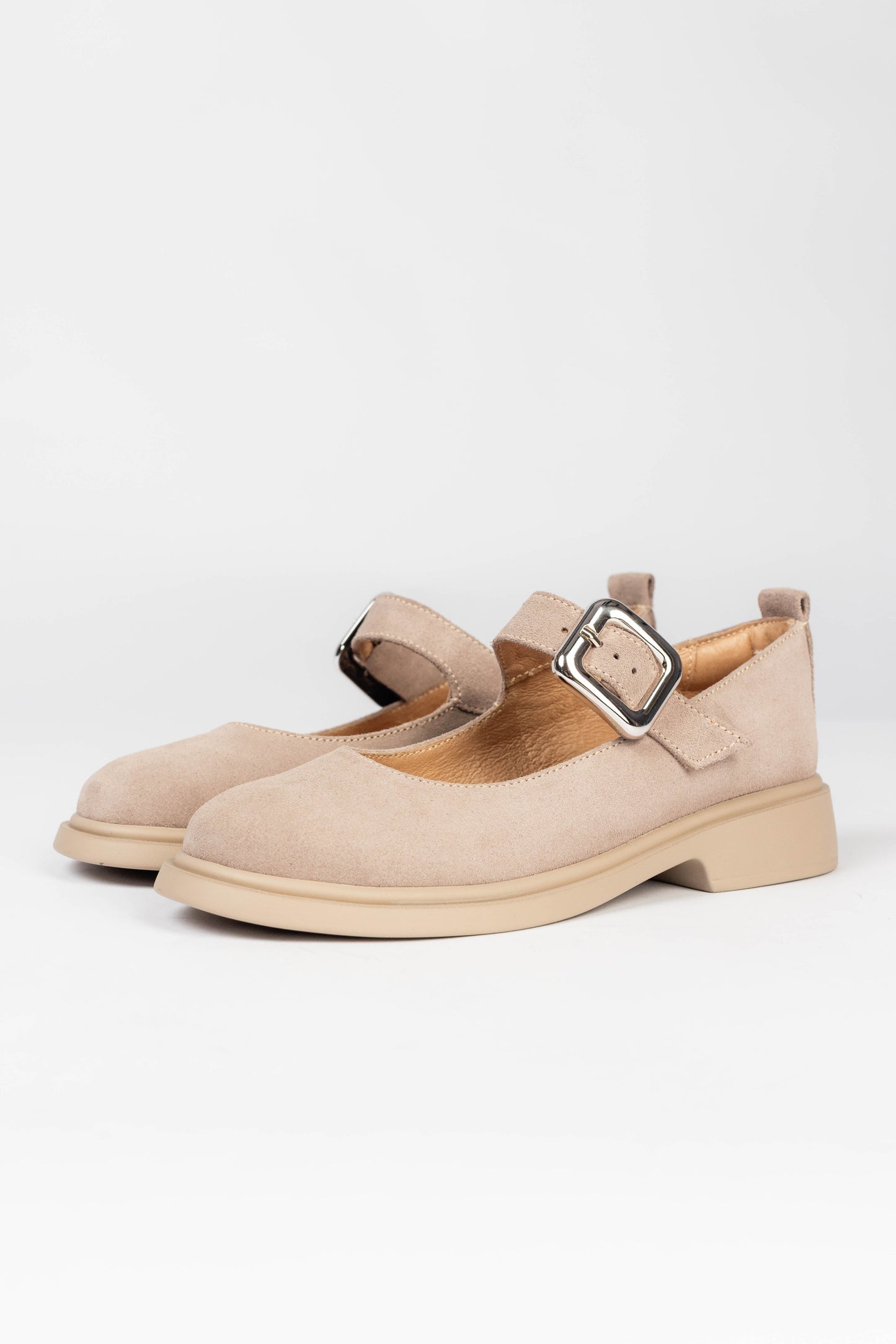 Pantofi 645 nisip velur